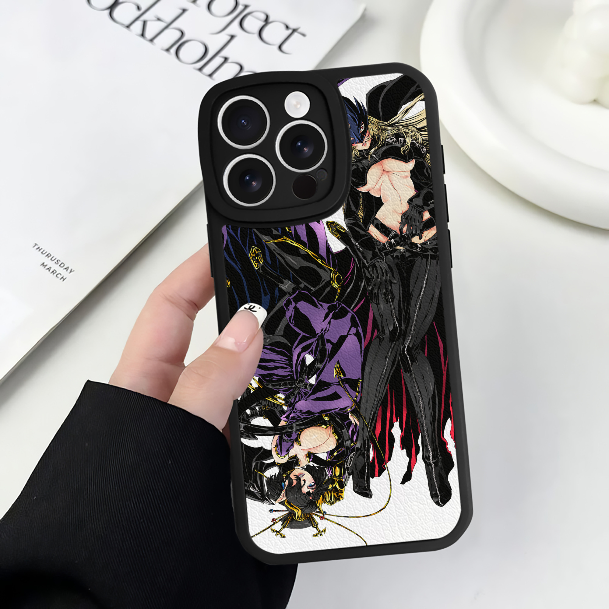 （画像用） Digimon デジタルモンスター/デジモン 【iPhone 16シリーズ対応】シリコンスマホケース（レザー調） 材質：シリコン